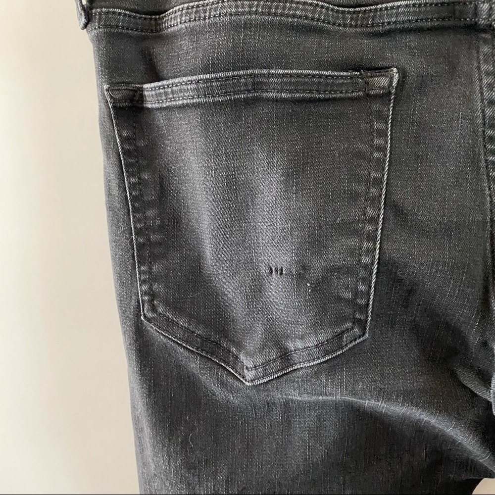 Express Stretch + Hyper Stretch Skinny Jeans 
34_7